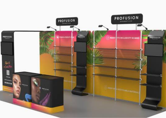Trade Show Display Stands: How They Shape First Impressions at Events